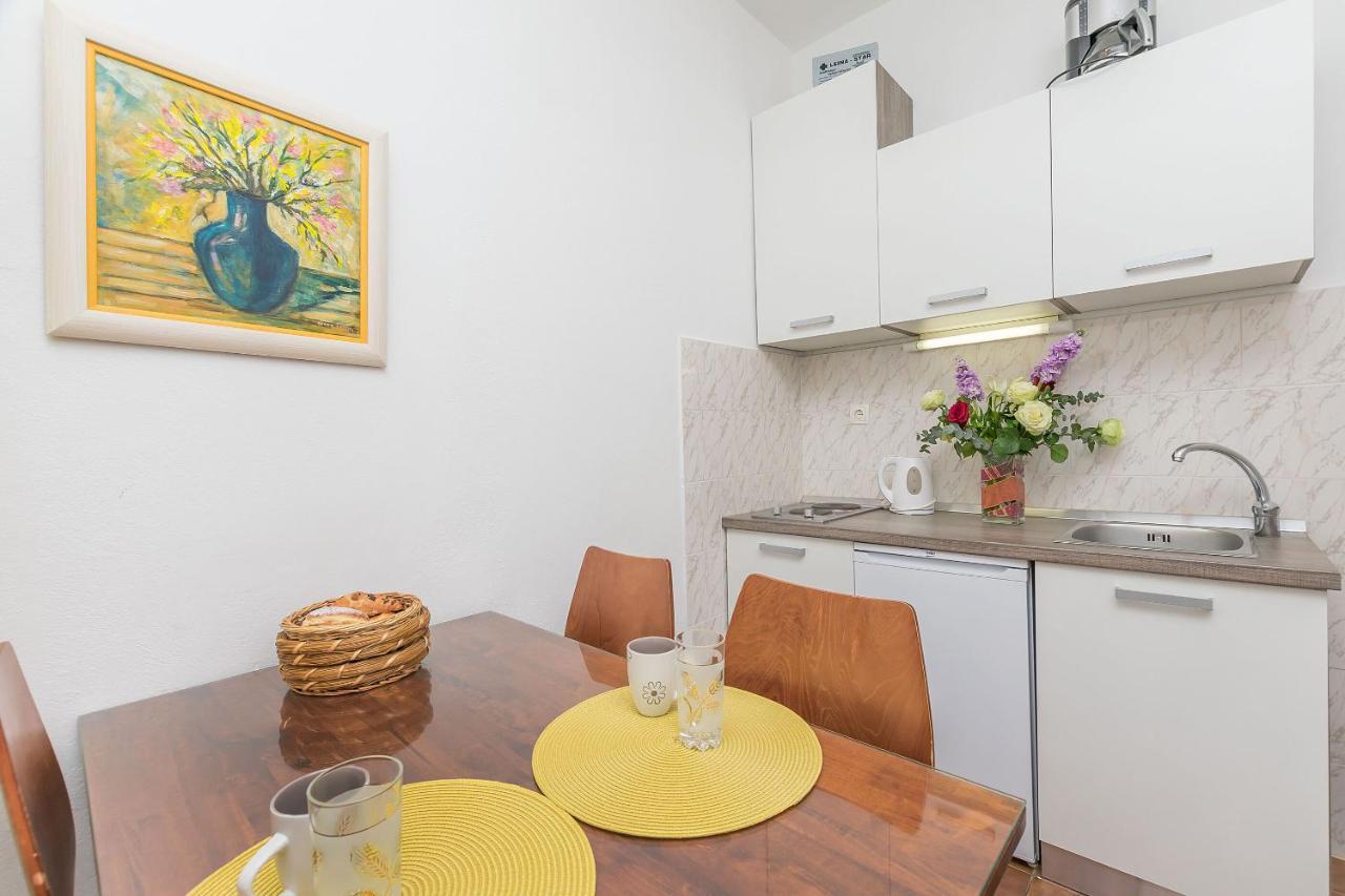 Apartments Clarus Mare Duće エクステリア 写真