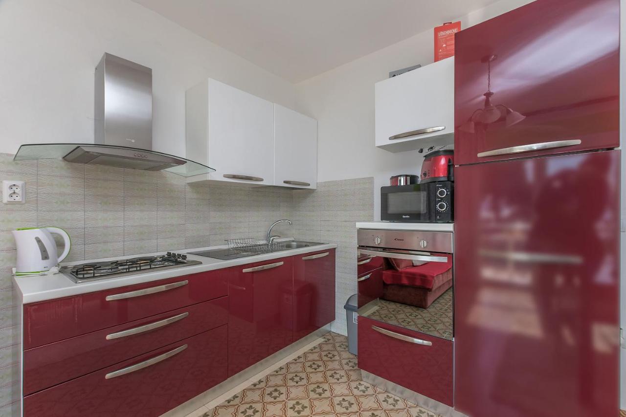 Apartments Clarus Mare Duće エクステリア 写真