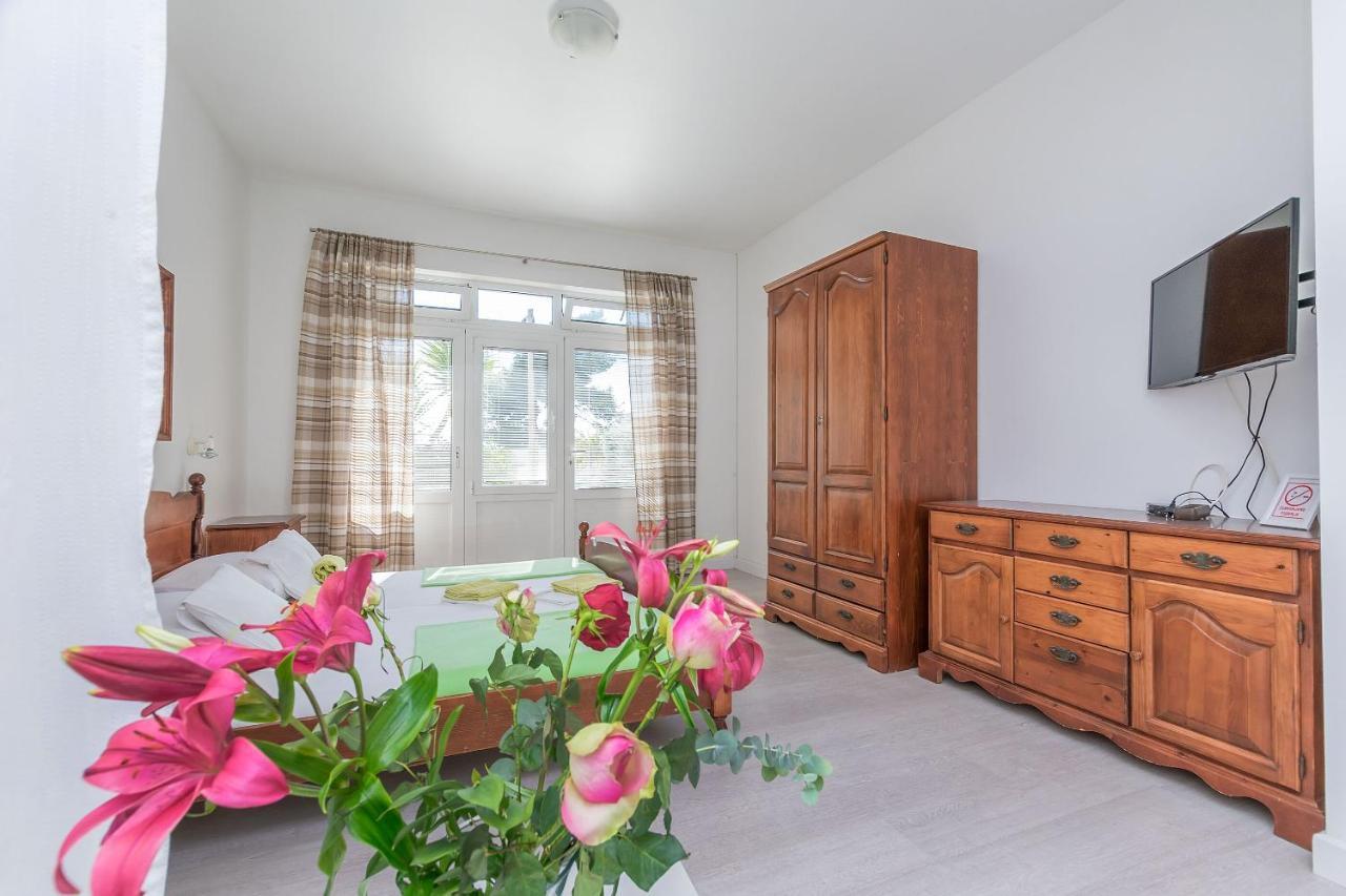 Apartments Clarus Mare Duće エクステリア 写真