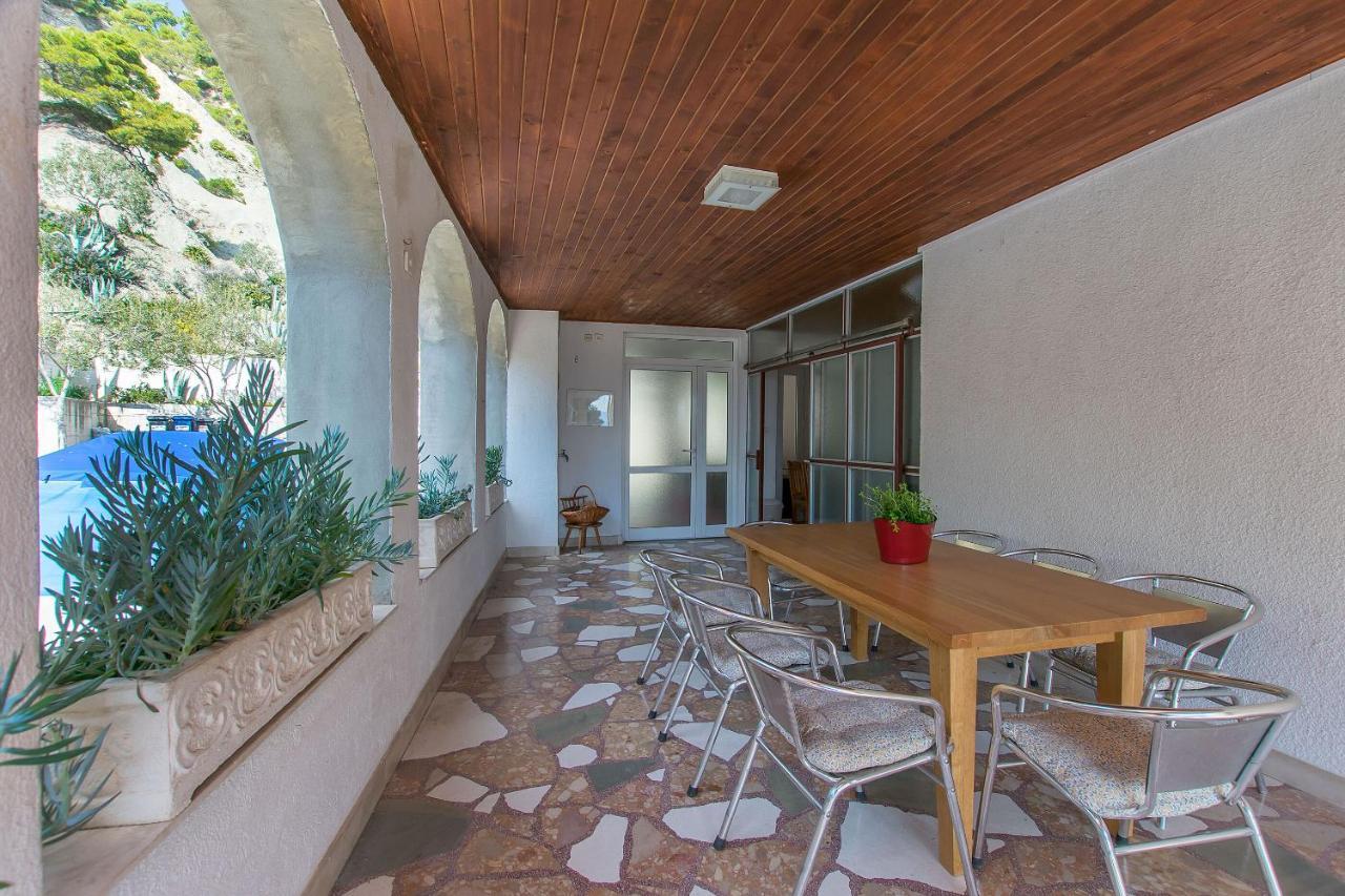 Apartments Clarus Mare Duće エクステリア 写真