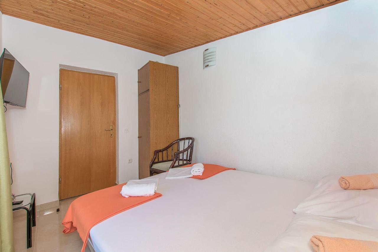 Apartments Clarus Mare Duće エクステリア 写真